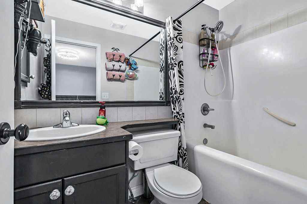 MLS® A2263309 - 317 John Street SW in NONE Diamond Valley, Residential