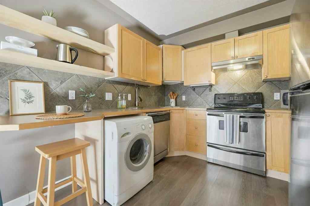 MLS® A2263311 - Unit #17 316 22 Avenue SW in Mission Calgary, Residential