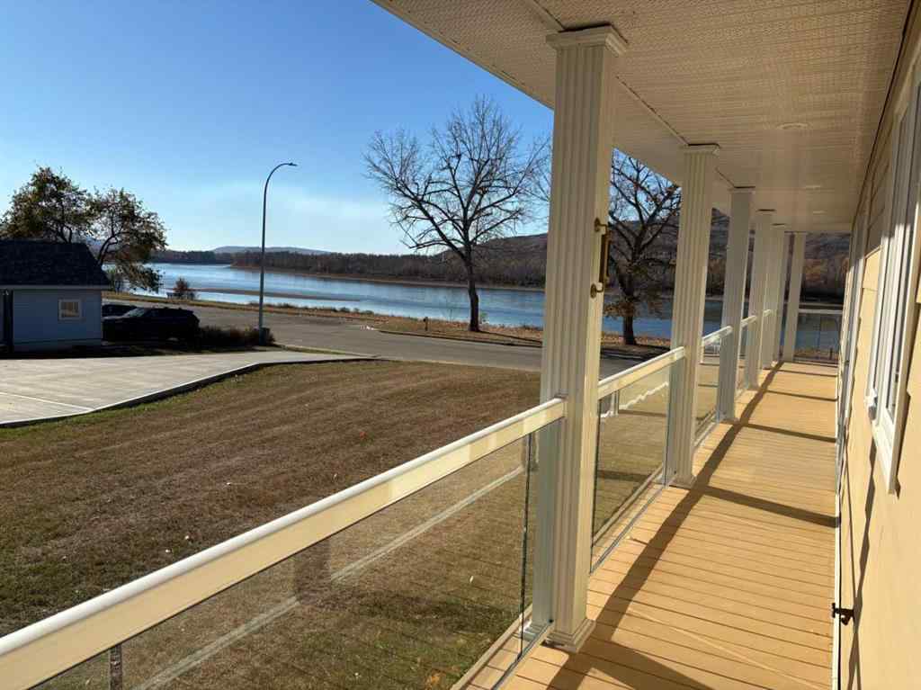 MLS® A2263312 - 11111 99 Street  in South End Peace River, Residential