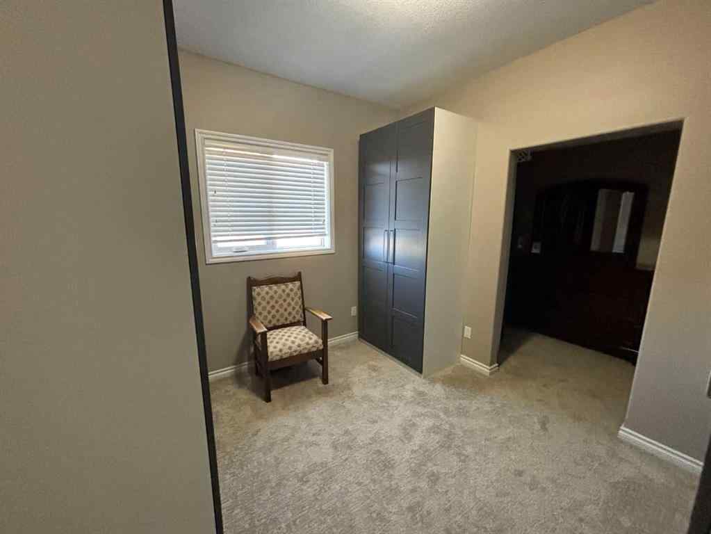 MLS® A2263312 - 11111 99 Street  in South End Peace River, Residential