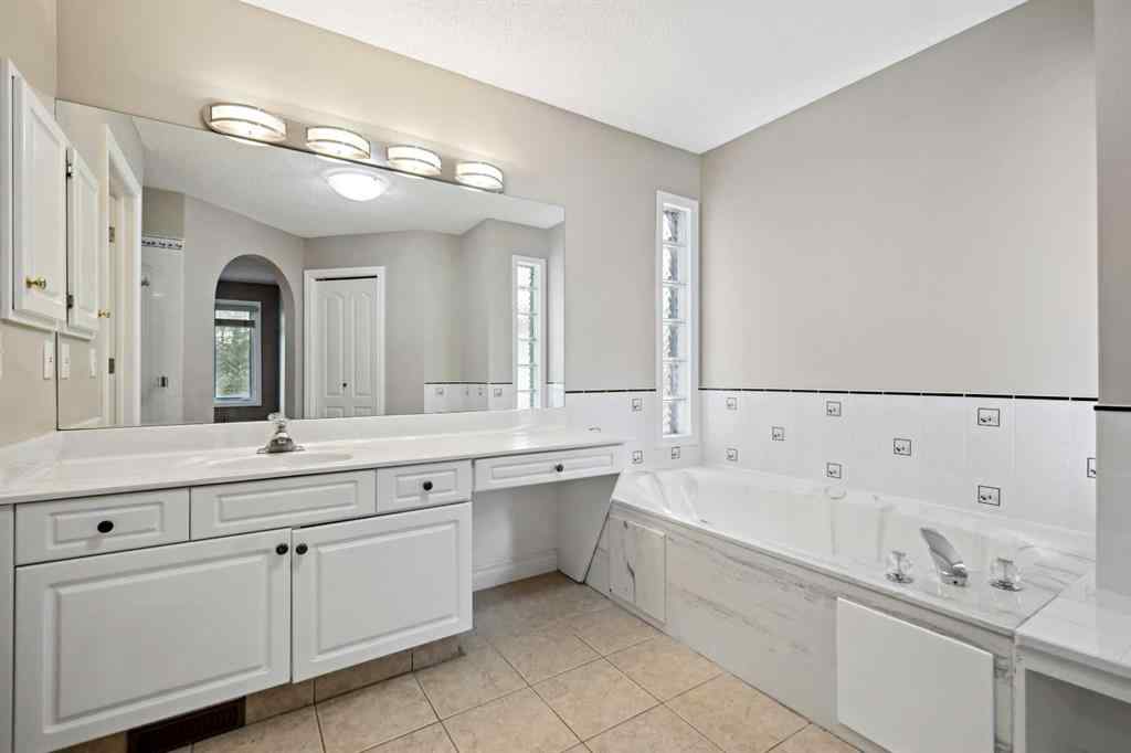 MLS® A2263320 - 26 Hamptons Grove NW in Hamptons Calgary, Residential