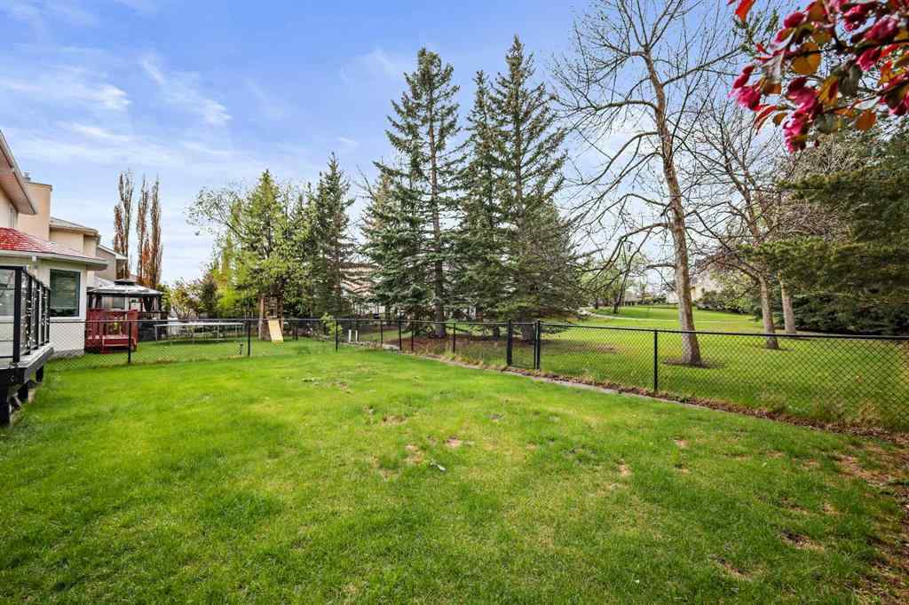 MLS® A2263320 - 26 Hamptons Grove NW in Hamptons Calgary, Residential