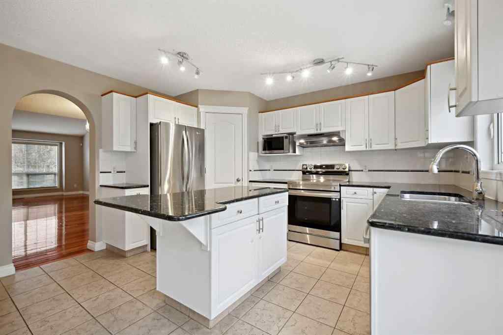 MLS® A2263320 - 26 Hamptons Grove NW in Hamptons Calgary, Residential