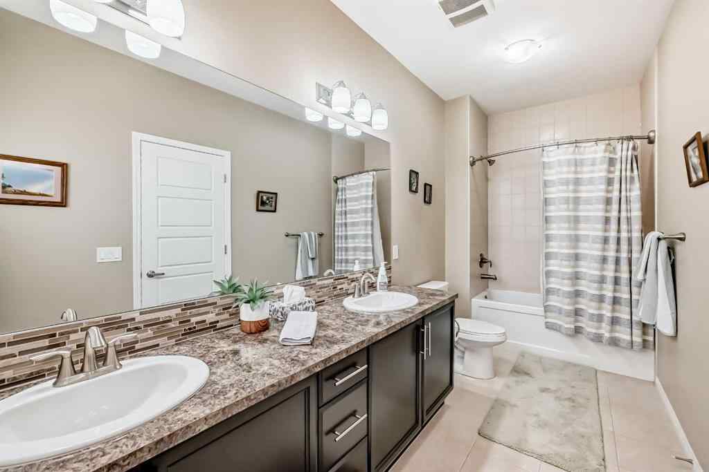MLS® A2263323 - 132 Waterlily Cove  in Lakepointe Chestermere, Residential