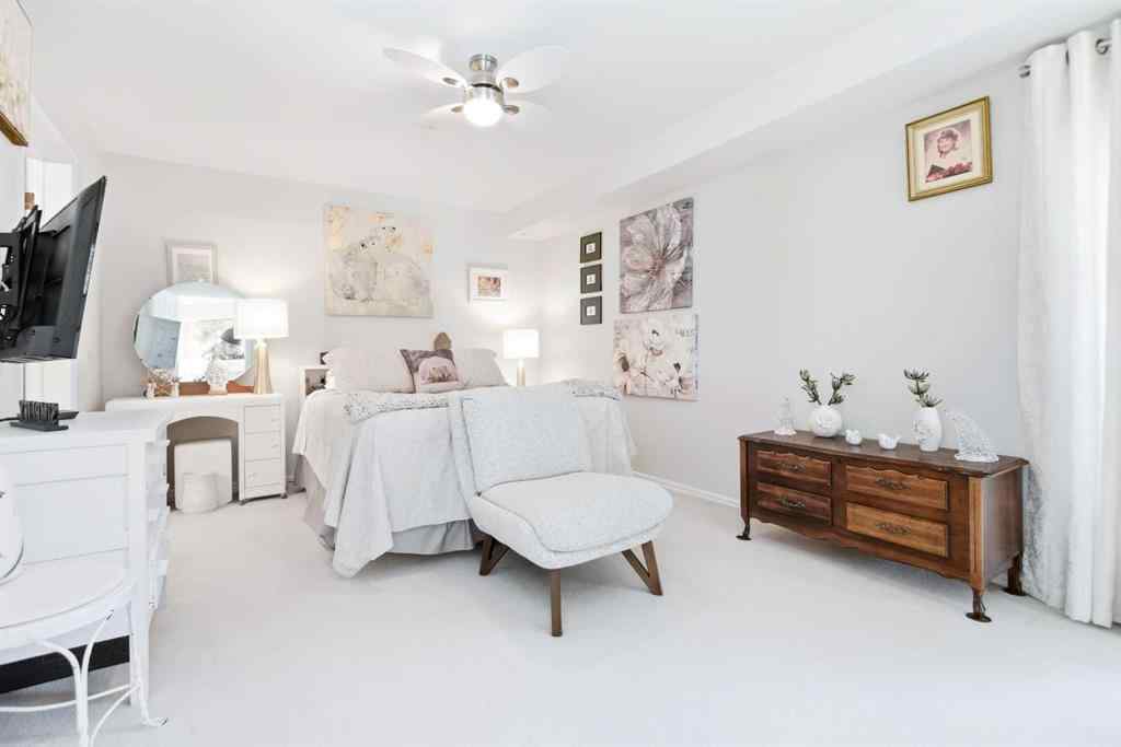 MLS® A2263327 - Unit #111 6118 53 Avenue  in Highland Green Estates Red Deer, Residential