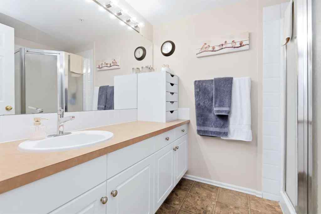 MLS® A2263327 - Unit #111 6118 53 Avenue  in Highland Green Estates Red Deer, Residential