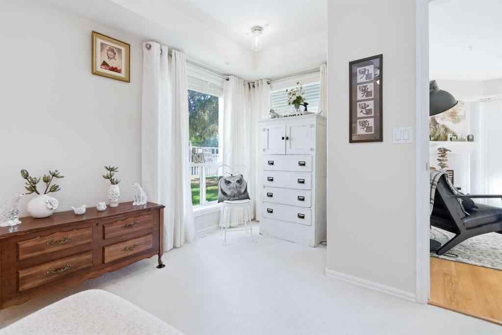 MLS® A2263327 - Unit #111 6118 53 Avenue  in Highland Green Estates Red Deer, Residential