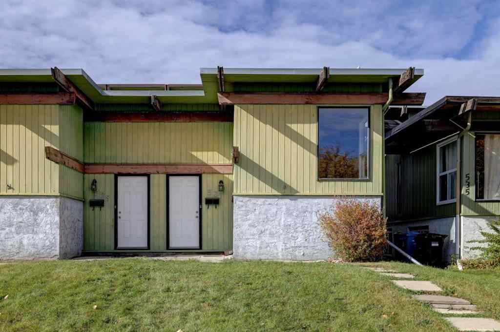 MLS® A2263330 - 531 Sabrina Road SW in Southwood Calgary, Residential