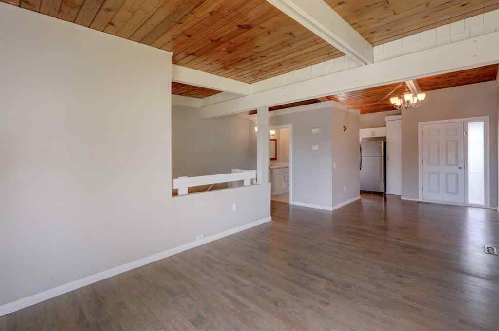 MLS® A2263330 - 531 Sabrina Road SW in Southwood Calgary, Residential