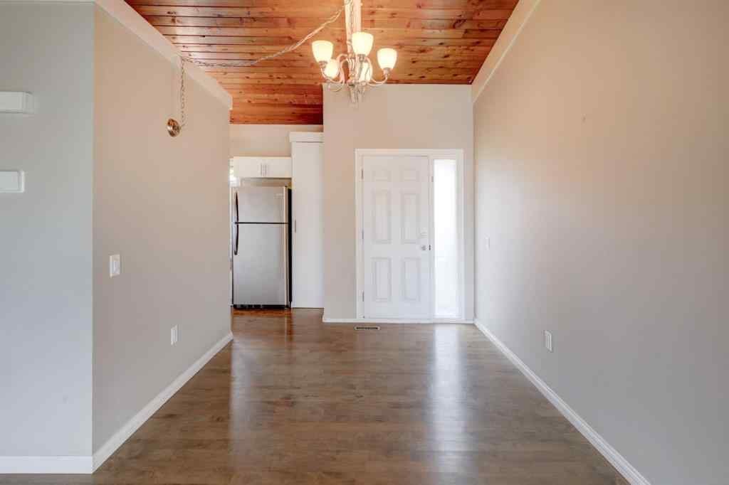 MLS® A2263330 - 531 Sabrina Road SW in Southwood Calgary, Residential