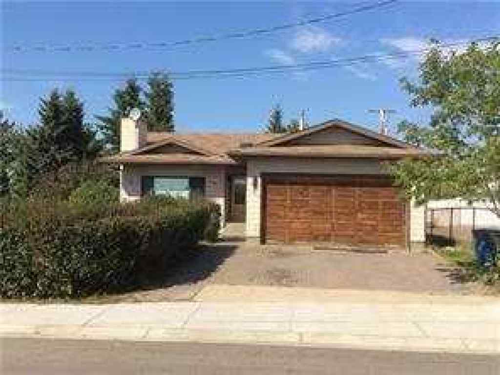 MLS® A2263333 - 10024 103 Ave   in Lac La Biche Lac La Biche, Residential