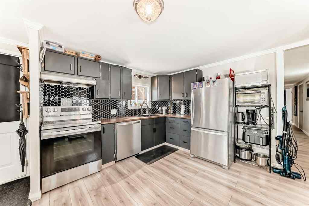 MLS® A2263334 - Unit #724 1101 84 Street NE in Abbeydale Calgary, Mobile