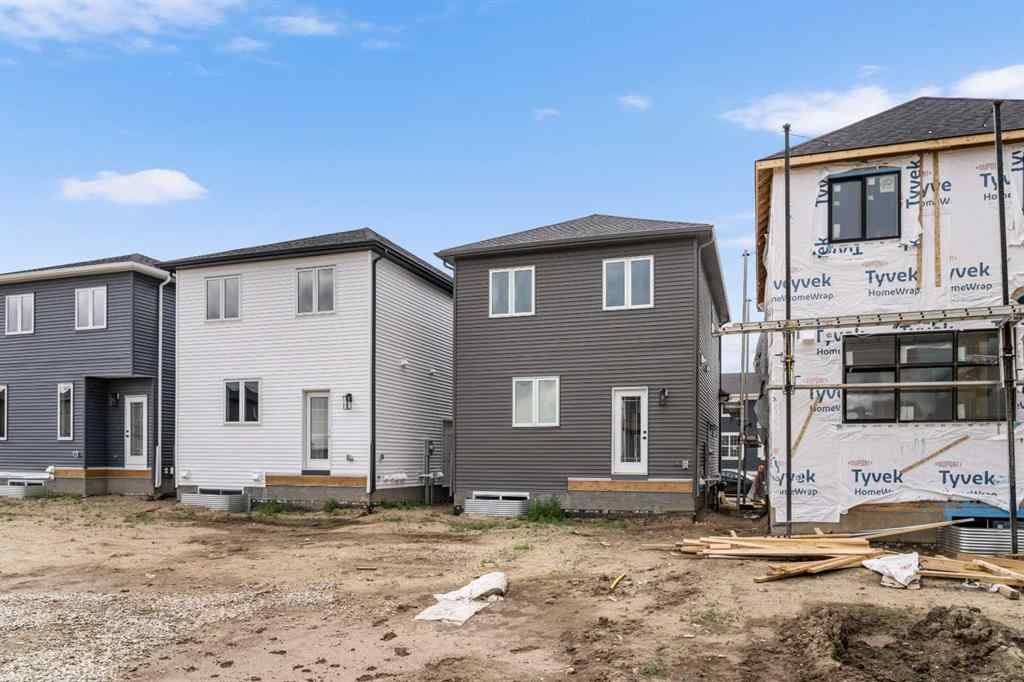 MLS® A2263338 - 437 Hotchkiss Drive SE in Hotchkiss Calgary, Residential