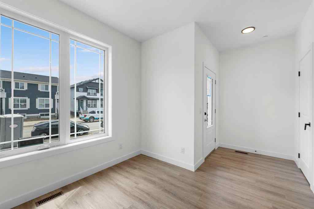 MLS® A2263338 - 437 Hotchkiss Drive SE in Hotchkiss Calgary, Residential