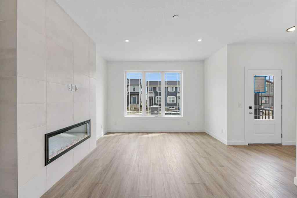 MLS® A2263338 - 437 Hotchkiss Drive SE in Hotchkiss Calgary, Residential