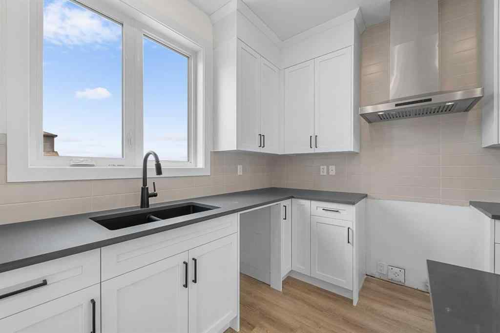 MLS® A2263338 - 437 Hotchkiss Drive SE in Hotchkiss Calgary, Residential