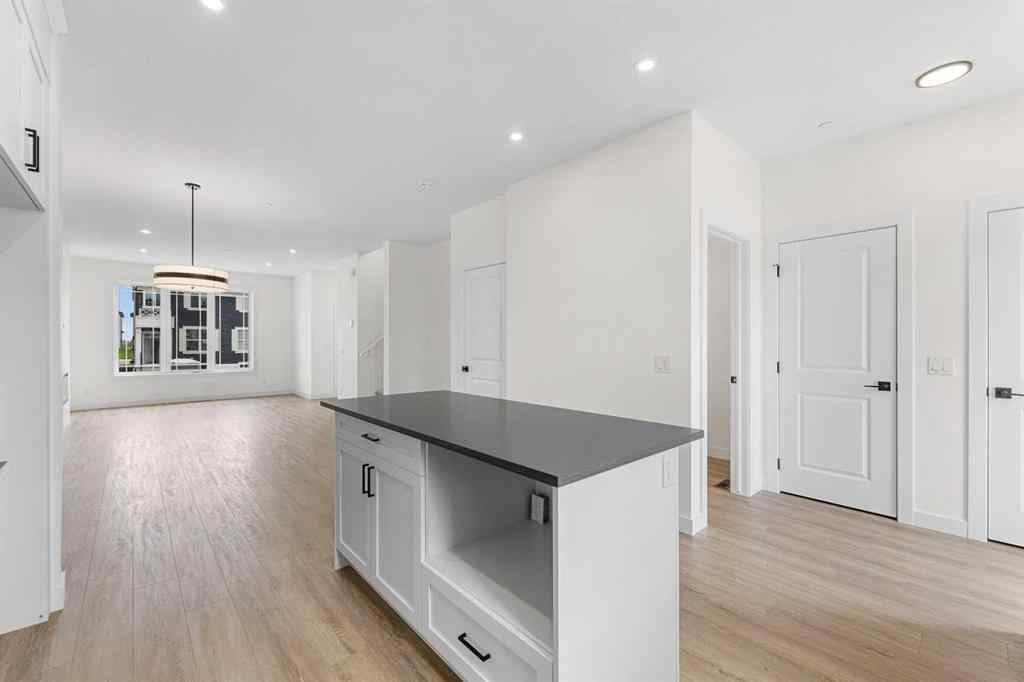 MLS® A2263338 - 437 Hotchkiss Drive SE in Hotchkiss Calgary, Residential