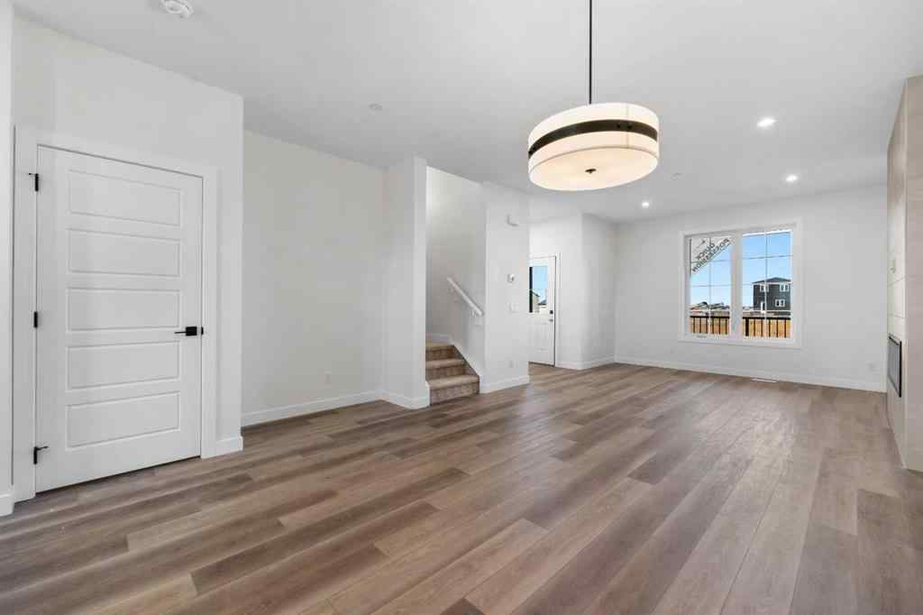 MLS® A2263340 - 501 Hotchkiss Drive SE in Hotchkiss Calgary, Residential