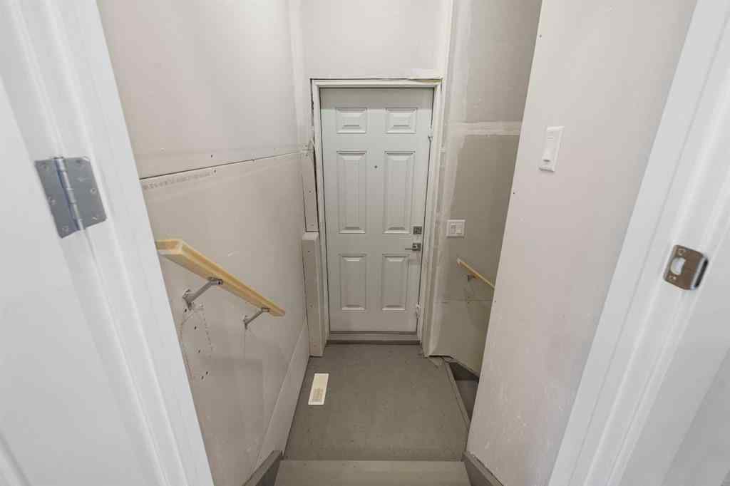 MLS® A2263343 - 477 Hotchkiss Drive SE in Hotchkiss Calgary, Residential