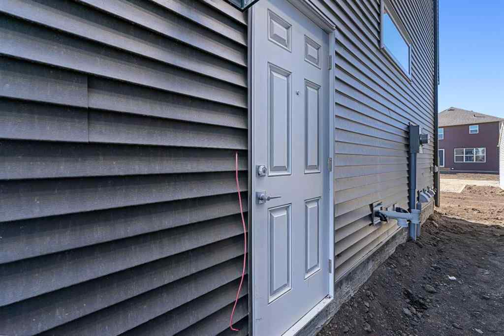 MLS® A2263343 - 477 Hotchkiss Drive SE in Hotchkiss Calgary, Residential