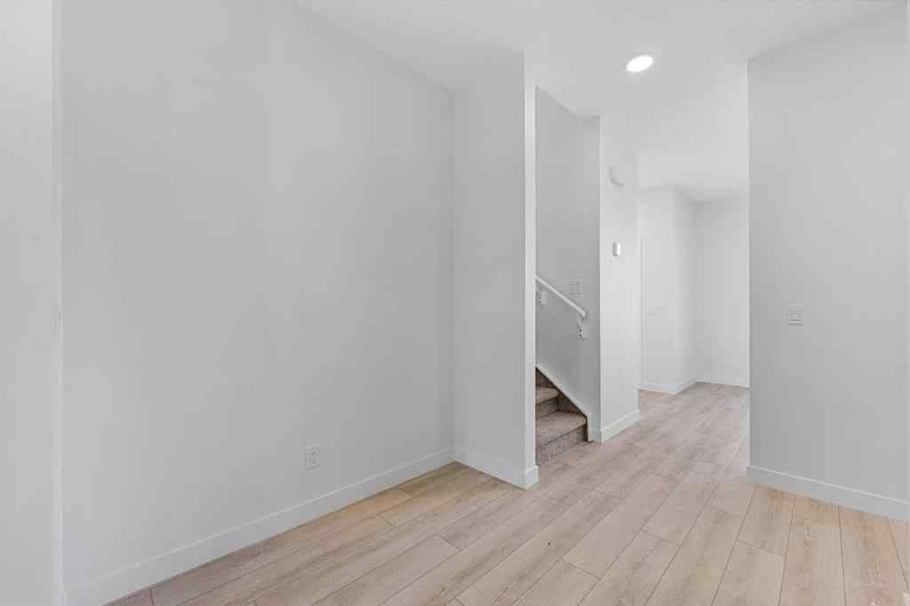 MLS® A2263343 - 477 Hotchkiss Drive SE in Hotchkiss Calgary, Residential