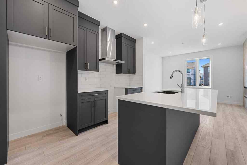 MLS® A2263343 - 477 Hotchkiss Drive SE in Hotchkiss Calgary, Residential