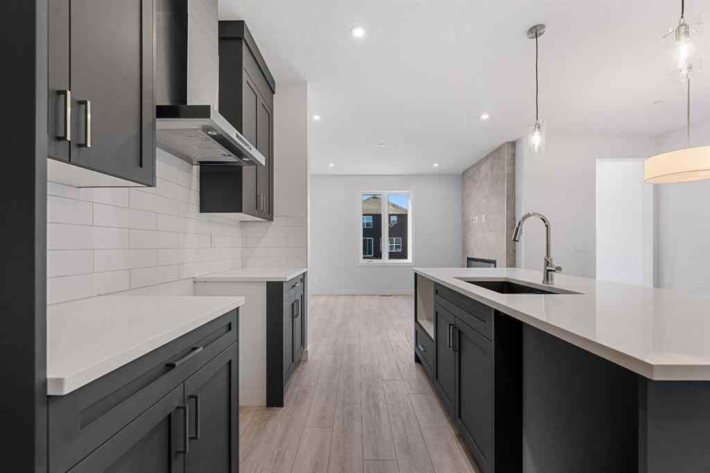 MLS® A2263343 - 477 Hotchkiss Drive SE in Hotchkiss Calgary, Residential