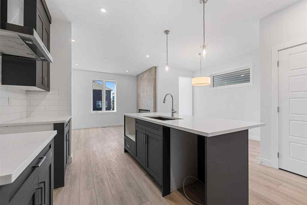 MLS® A2263343 - 477 Hotchkiss Drive SE in Hotchkiss Calgary, Residential