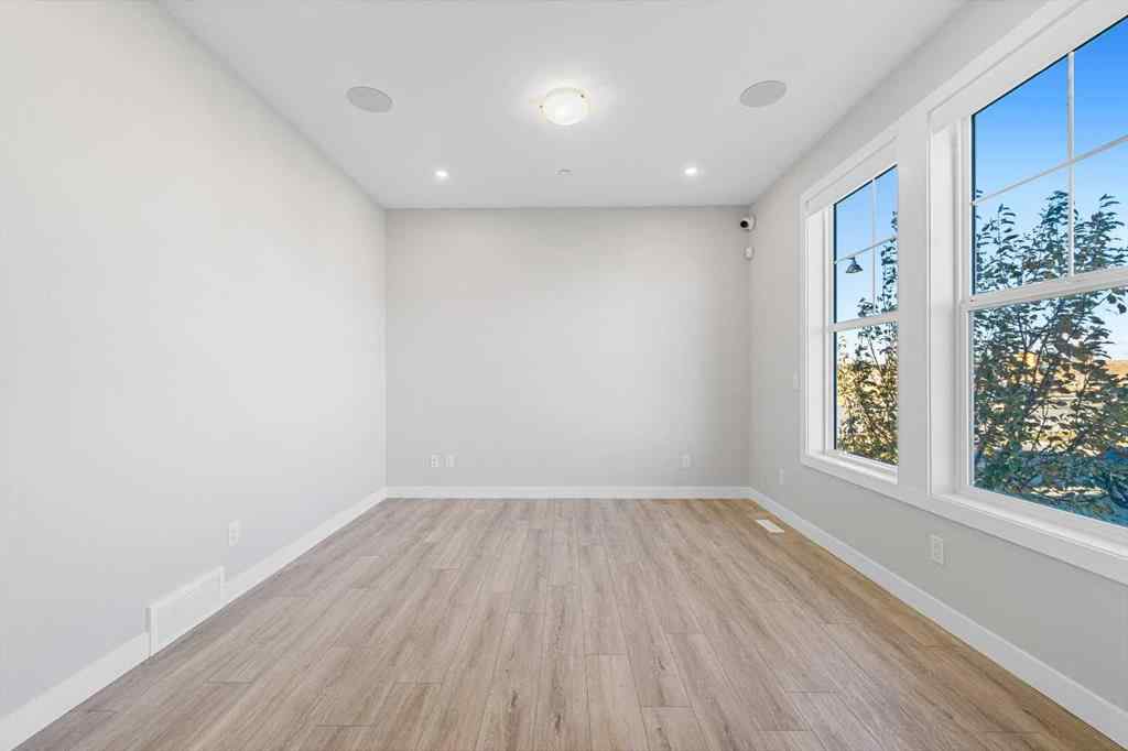 MLS® A2263344 - 129 Hotchkiss Way SE in Hotchkiss Calgary, Residential