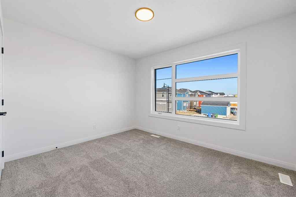 MLS® A2263345 - 95 Dawson Wharf Mount  in Dawson\'s Landing Chestermere, Residential