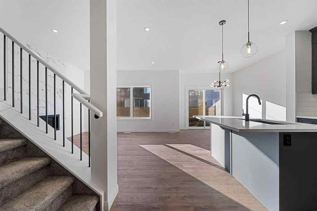 MLS® A2263345 - 95 Dawson Wharf Mount  in Dawson\'s Landing Chestermere, Residential