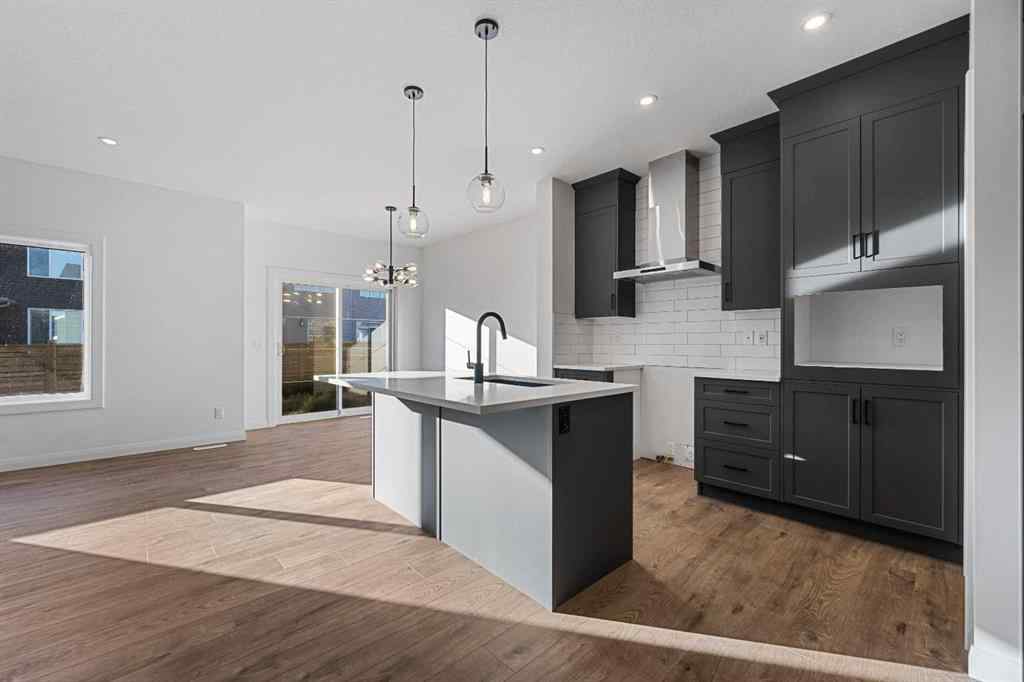 MLS® A2263345 - 95 Dawson Wharf Mount  in Dawson\'s Landing Chestermere, Residential