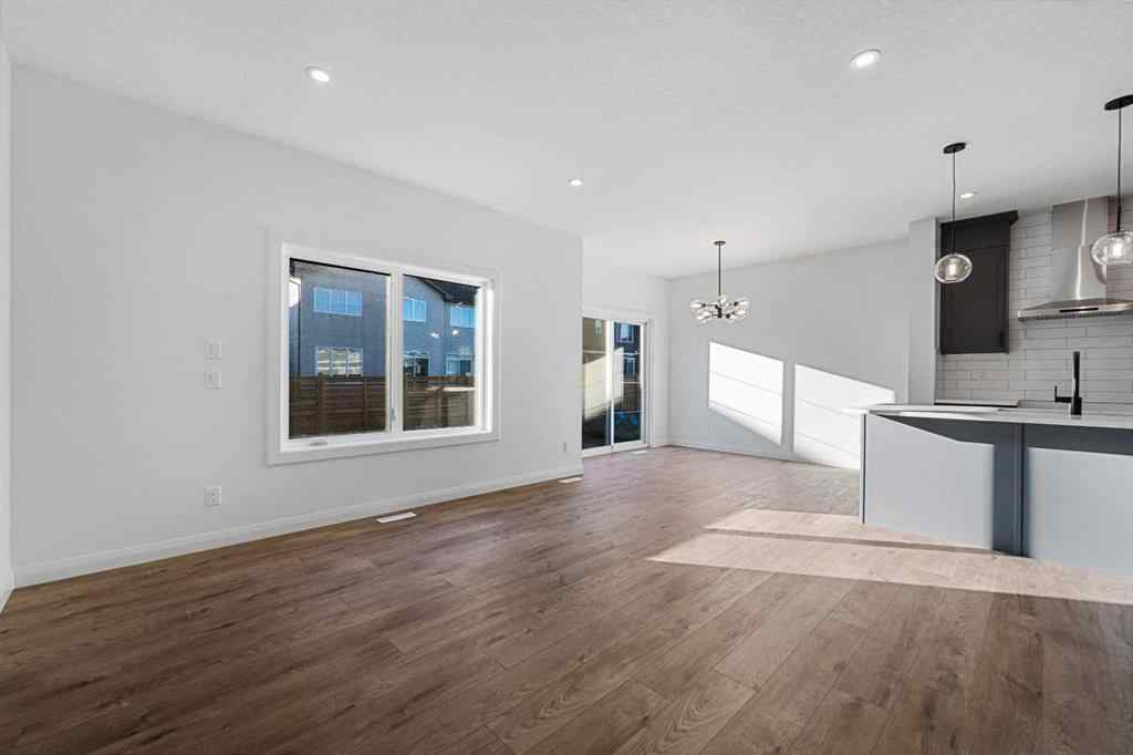 MLS® A2263345 - 95 Dawson Wharf Mount  in Dawson\'s Landing Chestermere, Residential