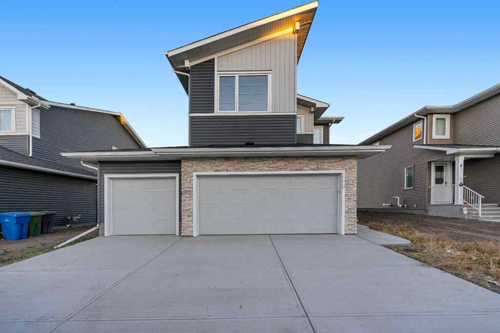 MLS® A2263346 - 260 Dawson Wharf Crescent  in Dawson\'s Landing Chestermere, Residential