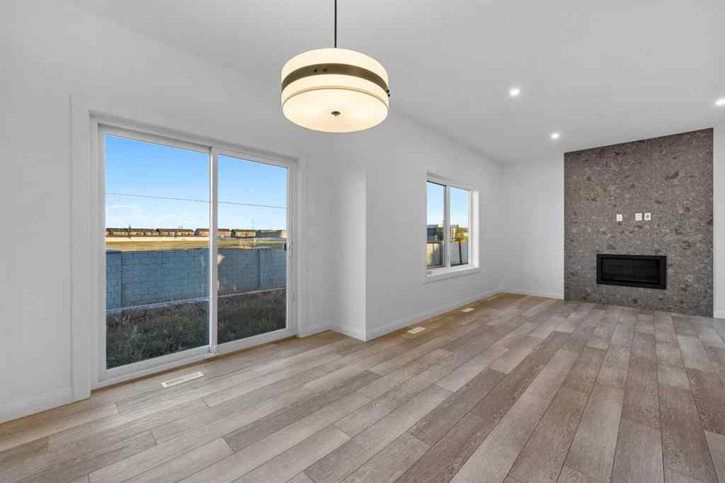 MLS® A2263346 - 260 Dawson Wharf Crescent  in Dawson\'s Landing Chestermere, Residential