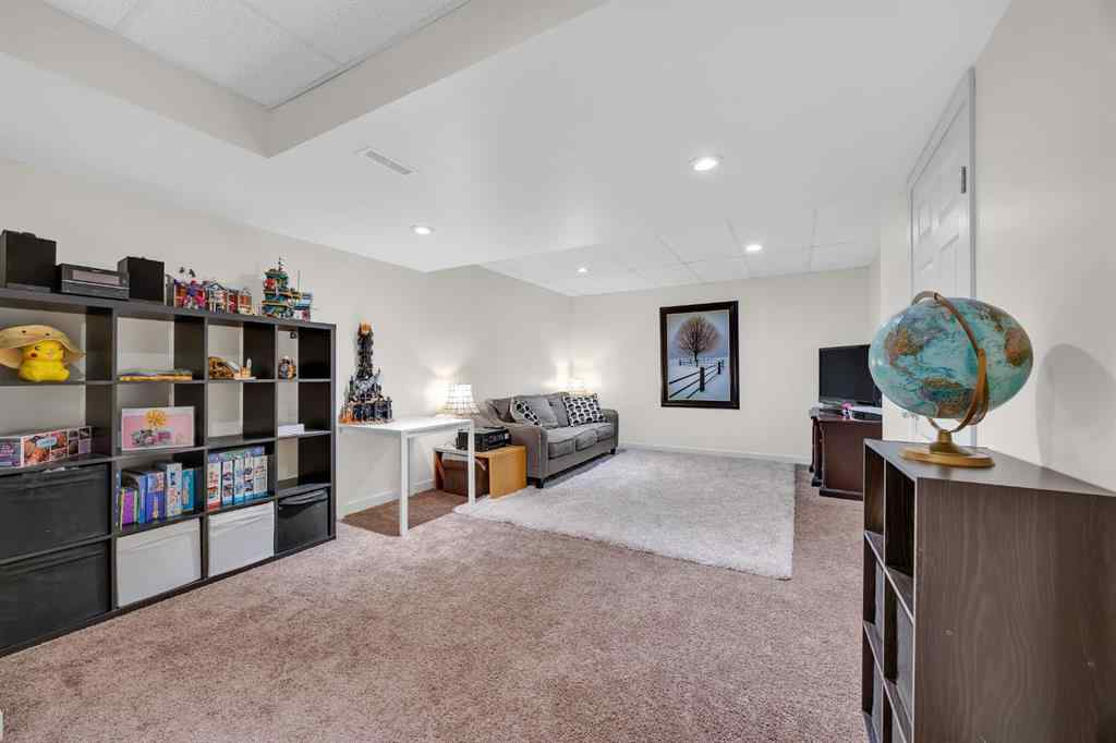 MLS® A2263355 - 104 Stonemere Place  in Westmere Chestermere, Residential