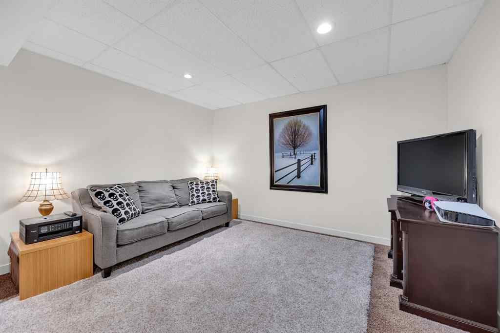 MLS® A2263355 - 104 Stonemere Place  in Westmere Chestermere, Residential