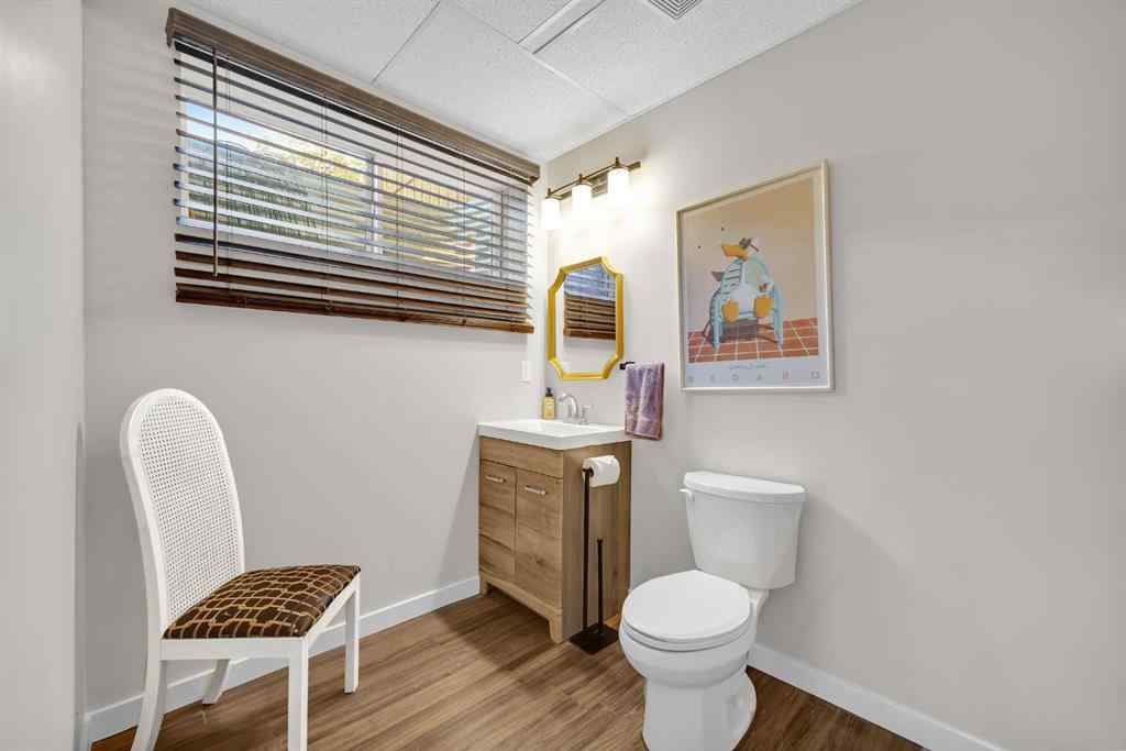 MLS® A2263355 - 104 Stonemere Place  in Westmere Chestermere, Residential