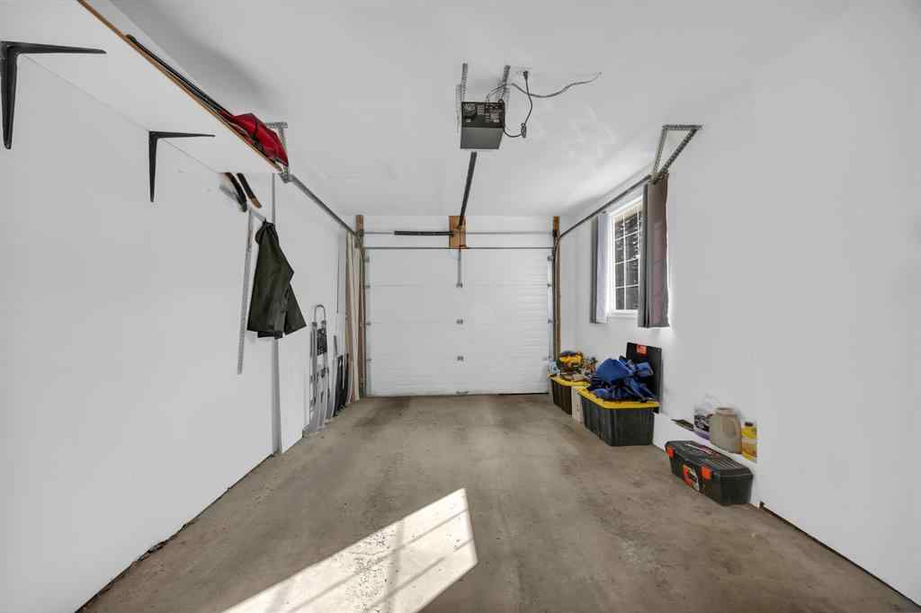 MLS® A2263355 - 104 Stonemere Place  in Westmere Chestermere, Residential