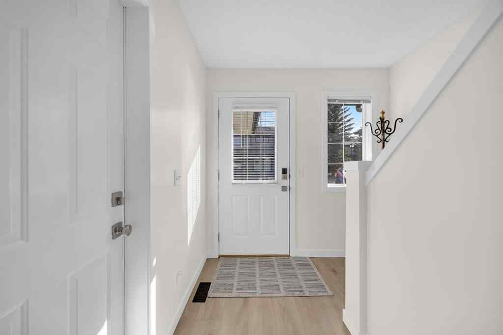 MLS® A2263355 - 104 Stonemere Place  in Westmere Chestermere, Residential