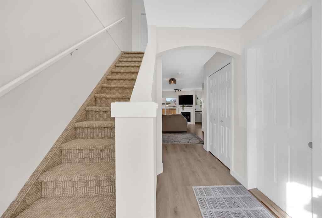 MLS® A2263355 - 104 Stonemere Place  in Westmere Chestermere, Residential