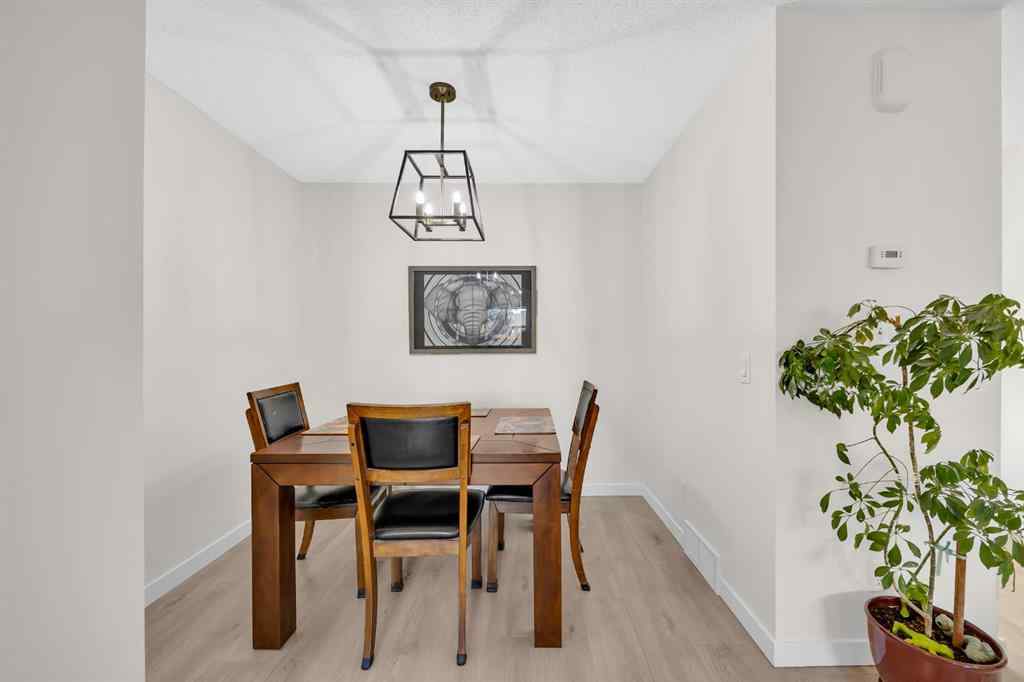 MLS® A2263355 - 104 Stonemere Place  in Westmere Chestermere, Residential