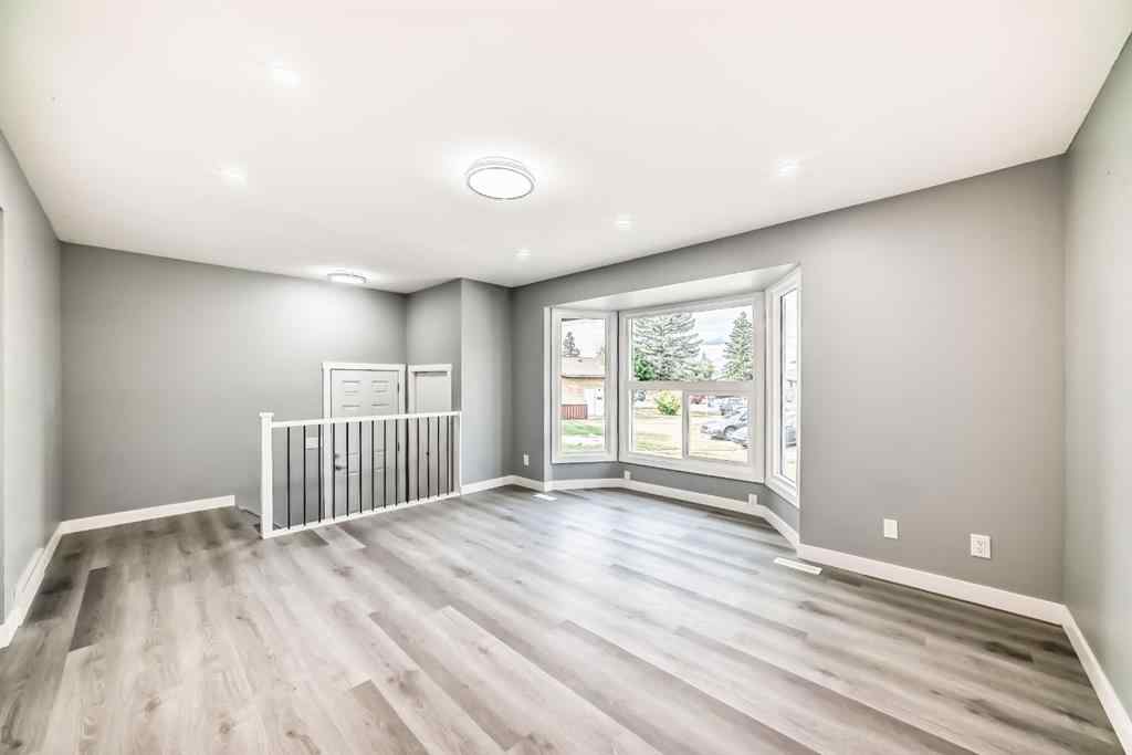 MLS® A2263360 - 19 Rundlelawn Court NE in Rundle Calgary, Residential