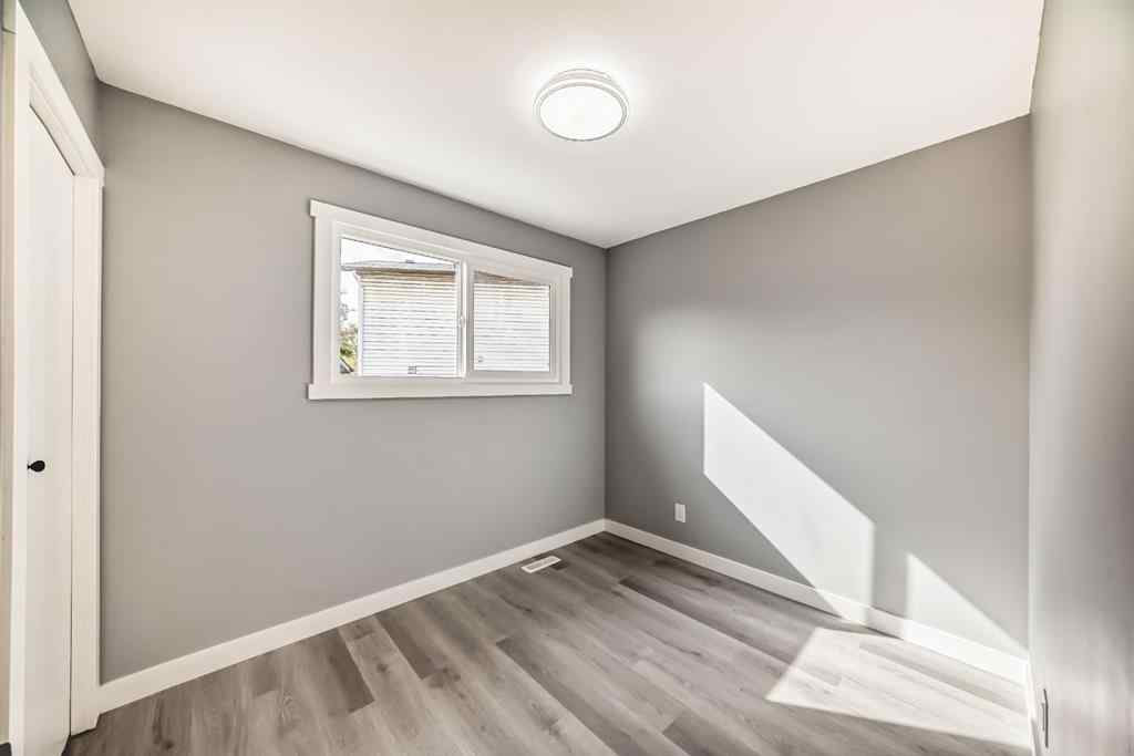 MLS® A2263360 - 19 Rundlelawn Court NE in Rundle Calgary, Residential