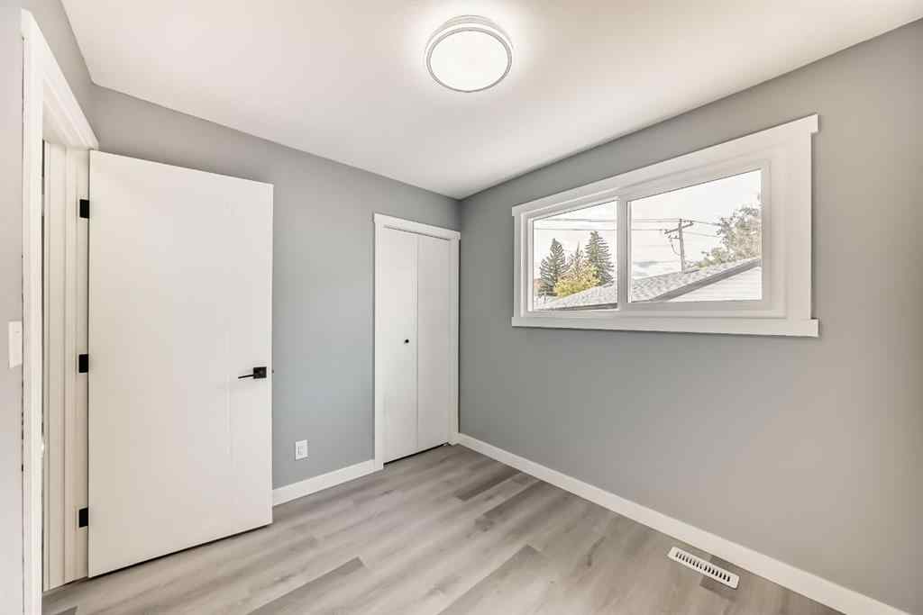 MLS® A2263360 - 19 Rundlelawn Court NE in Rundle Calgary, Residential