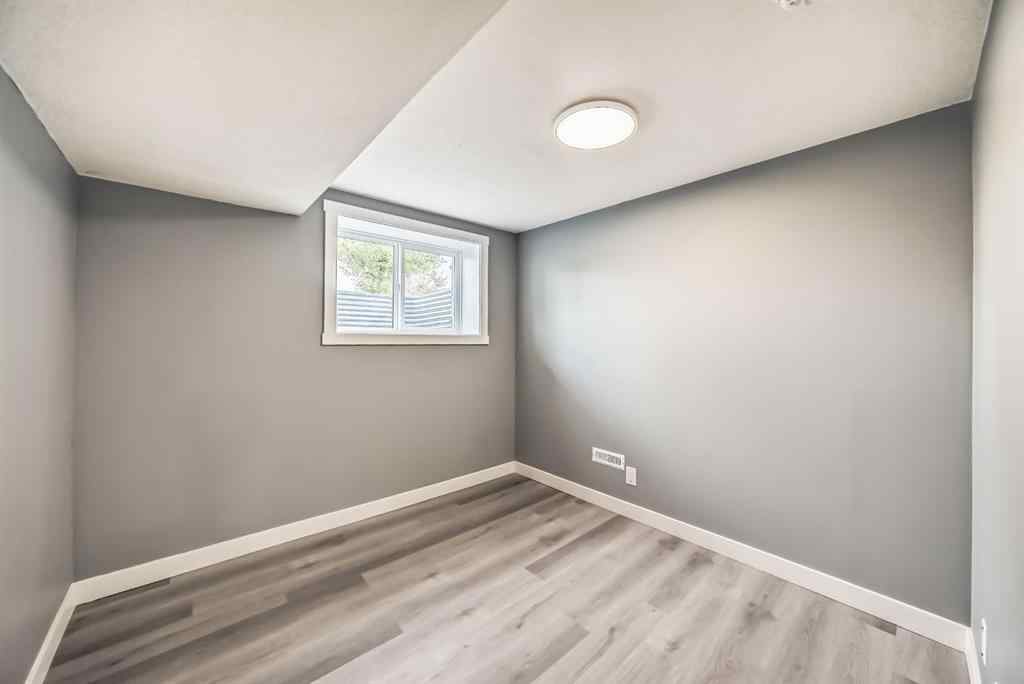 MLS® A2263360 - 19 Rundlelawn Court NE in Rundle Calgary, Residential