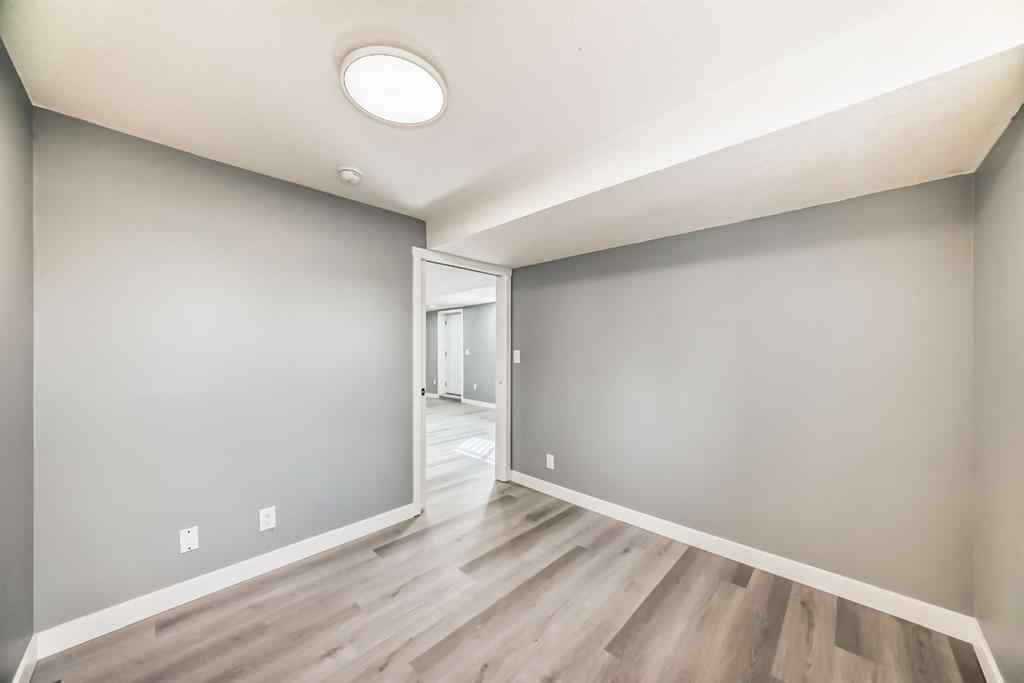 MLS® A2263360 - 19 Rundlelawn Court NE in Rundle Calgary, Residential