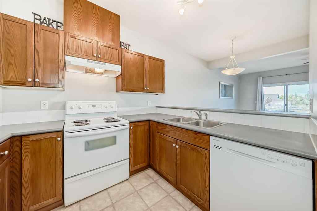 MLS® A2263361 - Unit #702 720 Willowbrook Road NW in Willowbrook Airdrie, Residential