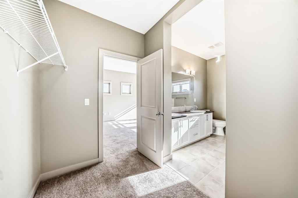 MLS® A2263362 - 12 Cougar Ridge Landing SW in Cougar Ridge Calgary, Residential
