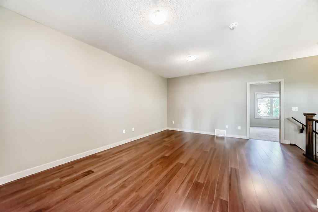 MLS® A2263362 - 12 Cougar Ridge Landing SW in Cougar Ridge Calgary, Residential